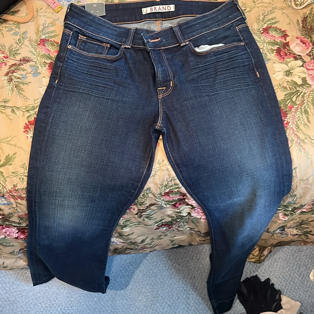 J brand low rise bell bottom flare Size 31 Long flare leg Love Story host pick